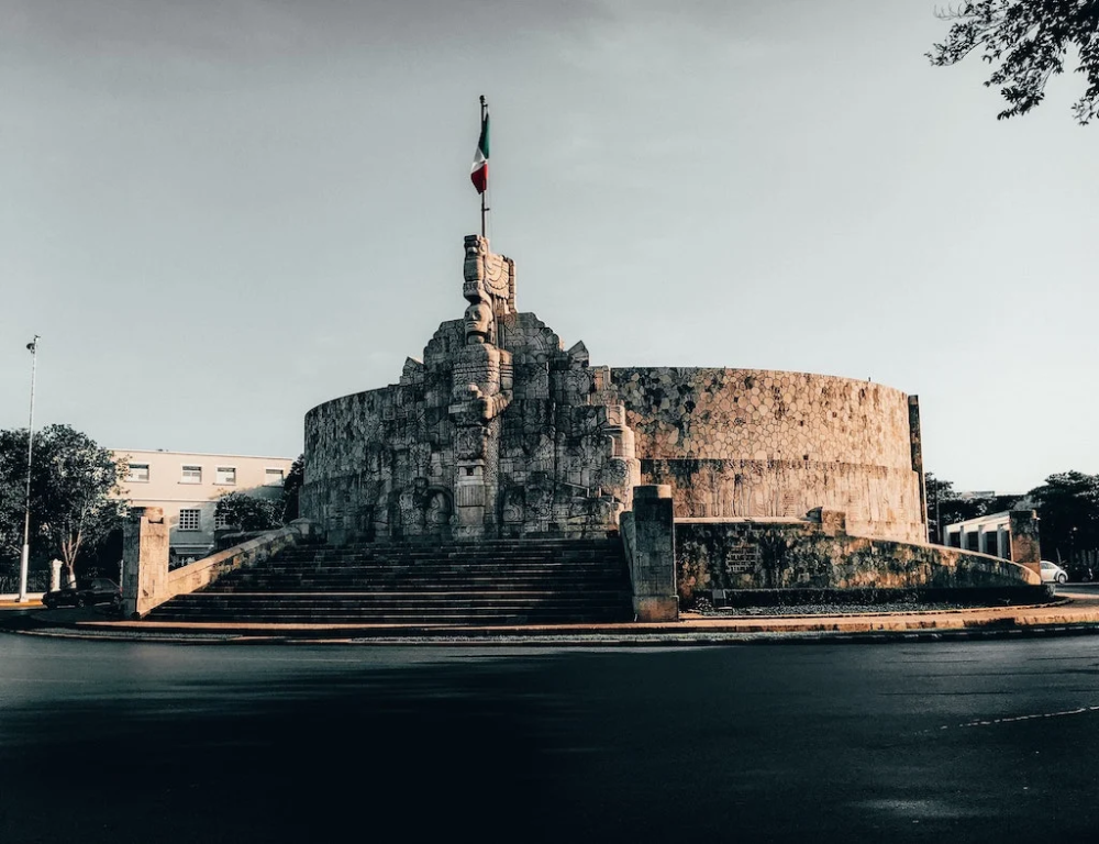 monumento a la patria merida